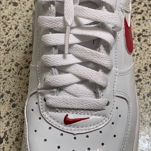 Rare 2004 Air Force 1 Women’s 8 Valentine edition